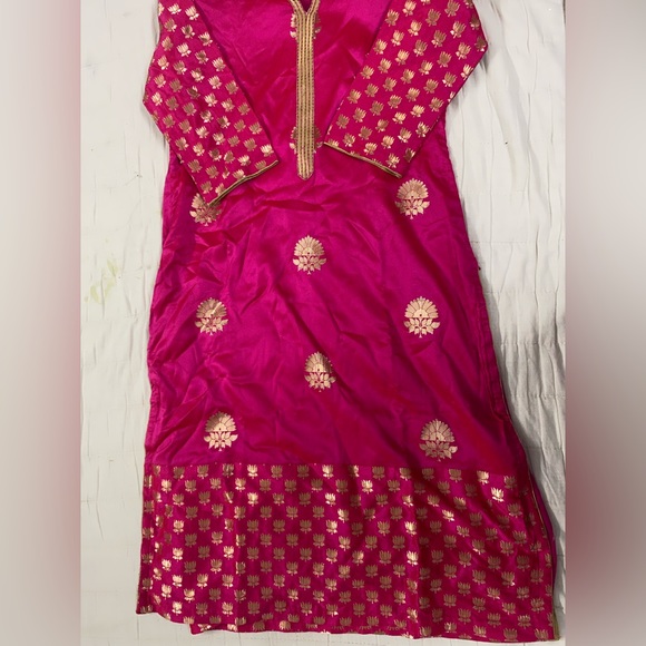 Pure soft silk fuchsia pink kurti!!!! - Picture 3 of 5